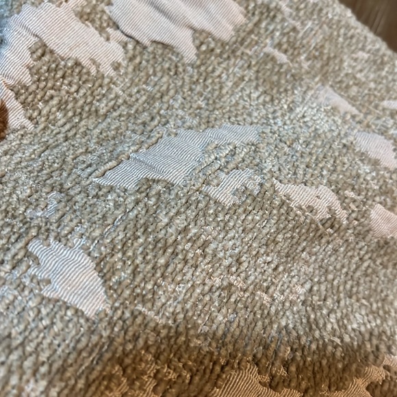 Pottery barn standard pillow covers - Picture 6 of 7